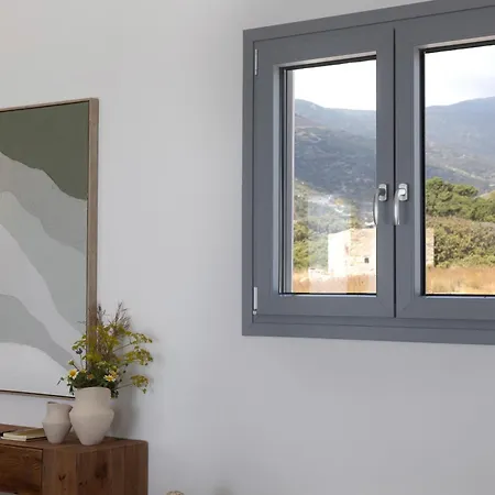 Vila Morphe Aspro Chorio