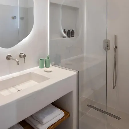 Vila Morphe Aspro Chorio